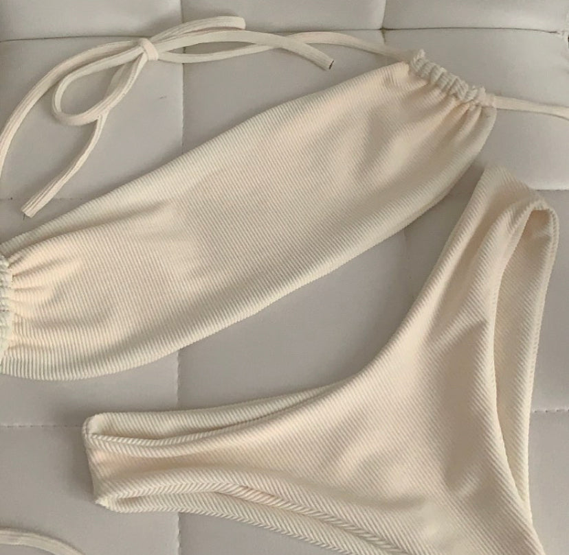 Off White Ribbed Vienna Set